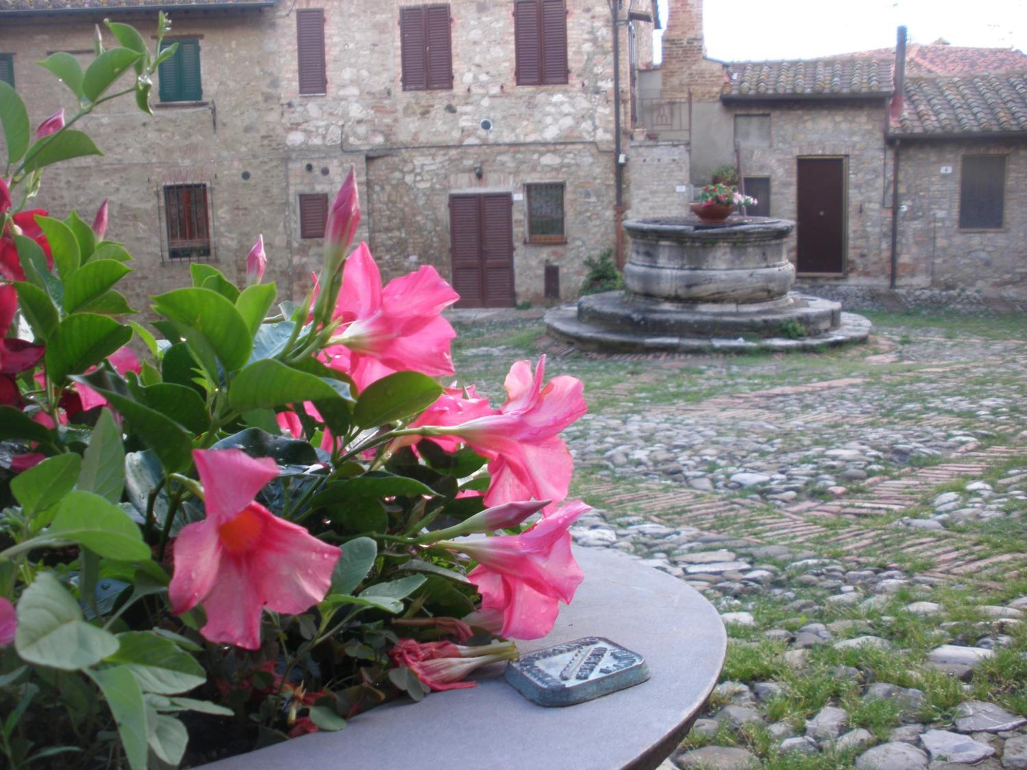 Villa Casa Aldobrandesca Castiglione dʼOrcia Exterior foto